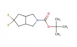tert-butyl 5,5-difluorohexahydrocyclopenta[c]pyrrole-2(1H)-carboxylate